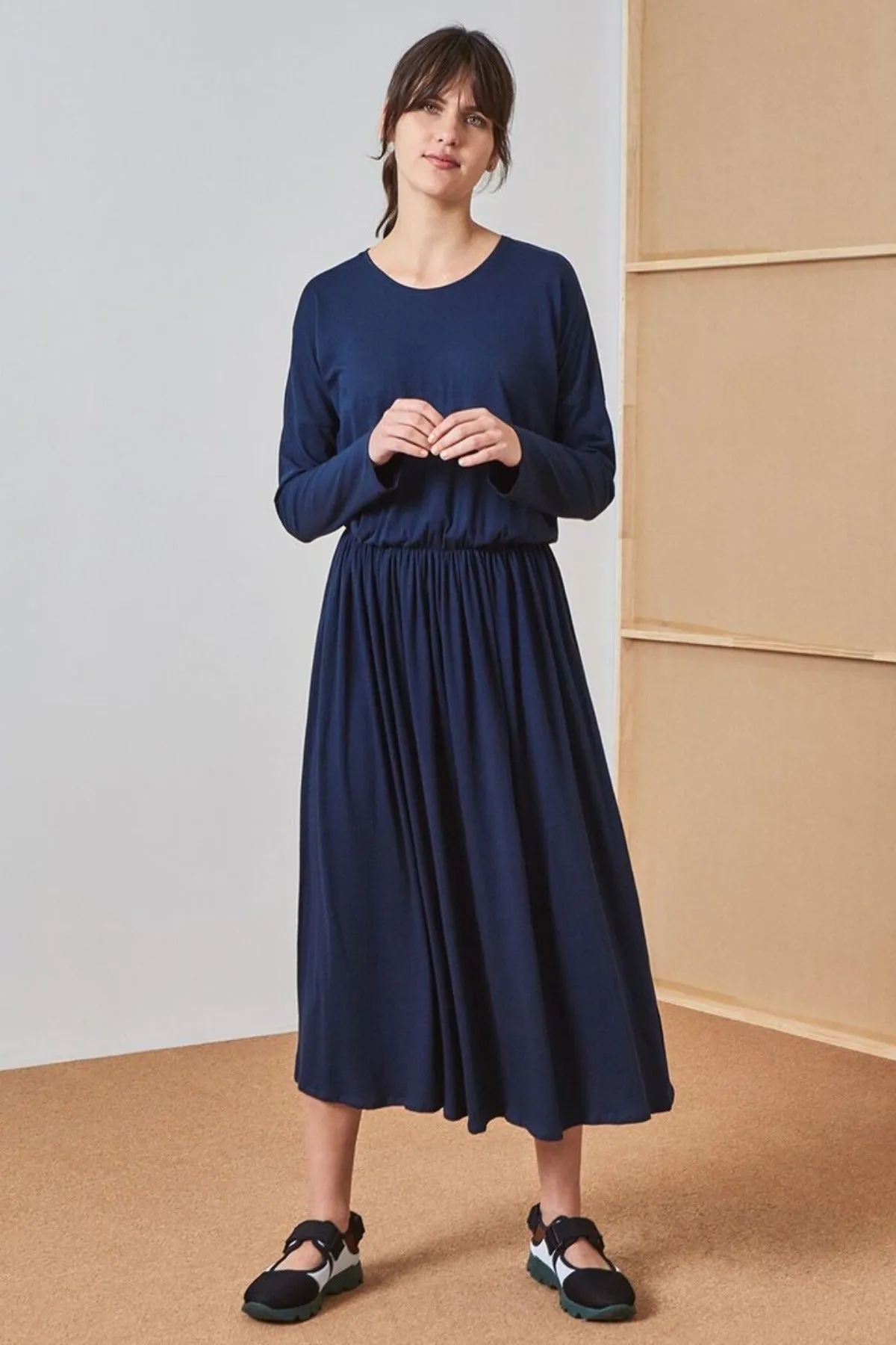 Dancer Dress Navy Kowtow