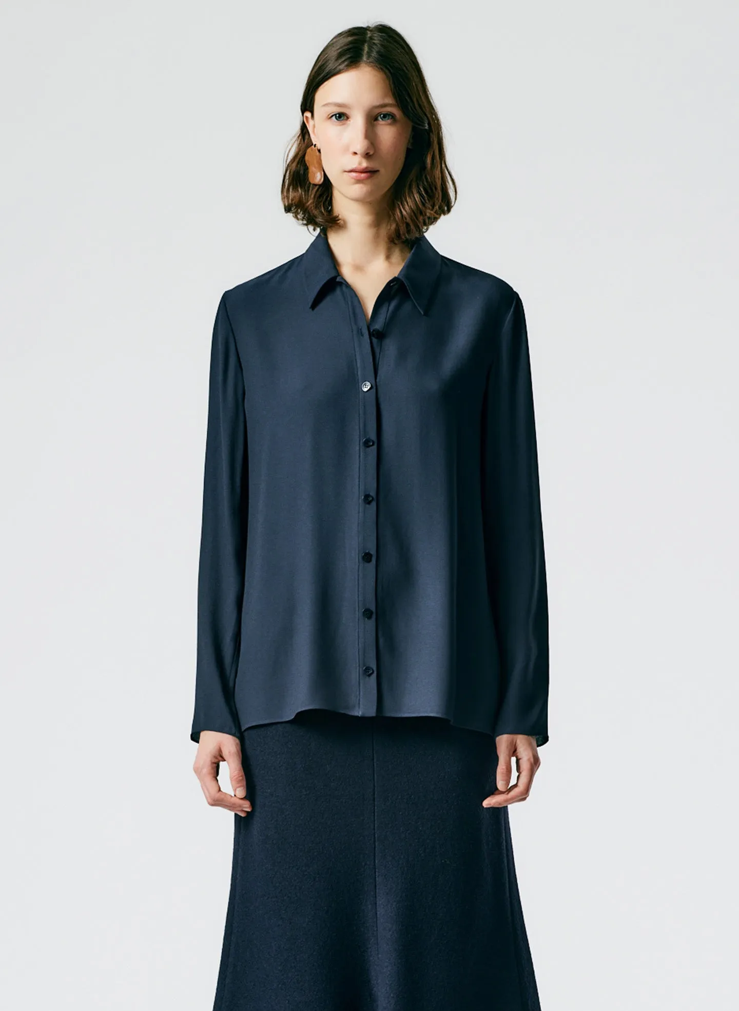 Feather Weight Eco Crepe Slim Shirt