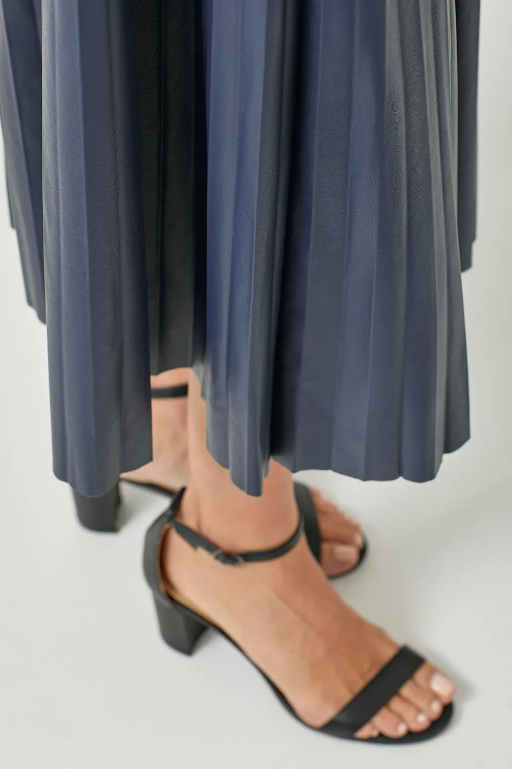 Leather Pleating Skirt