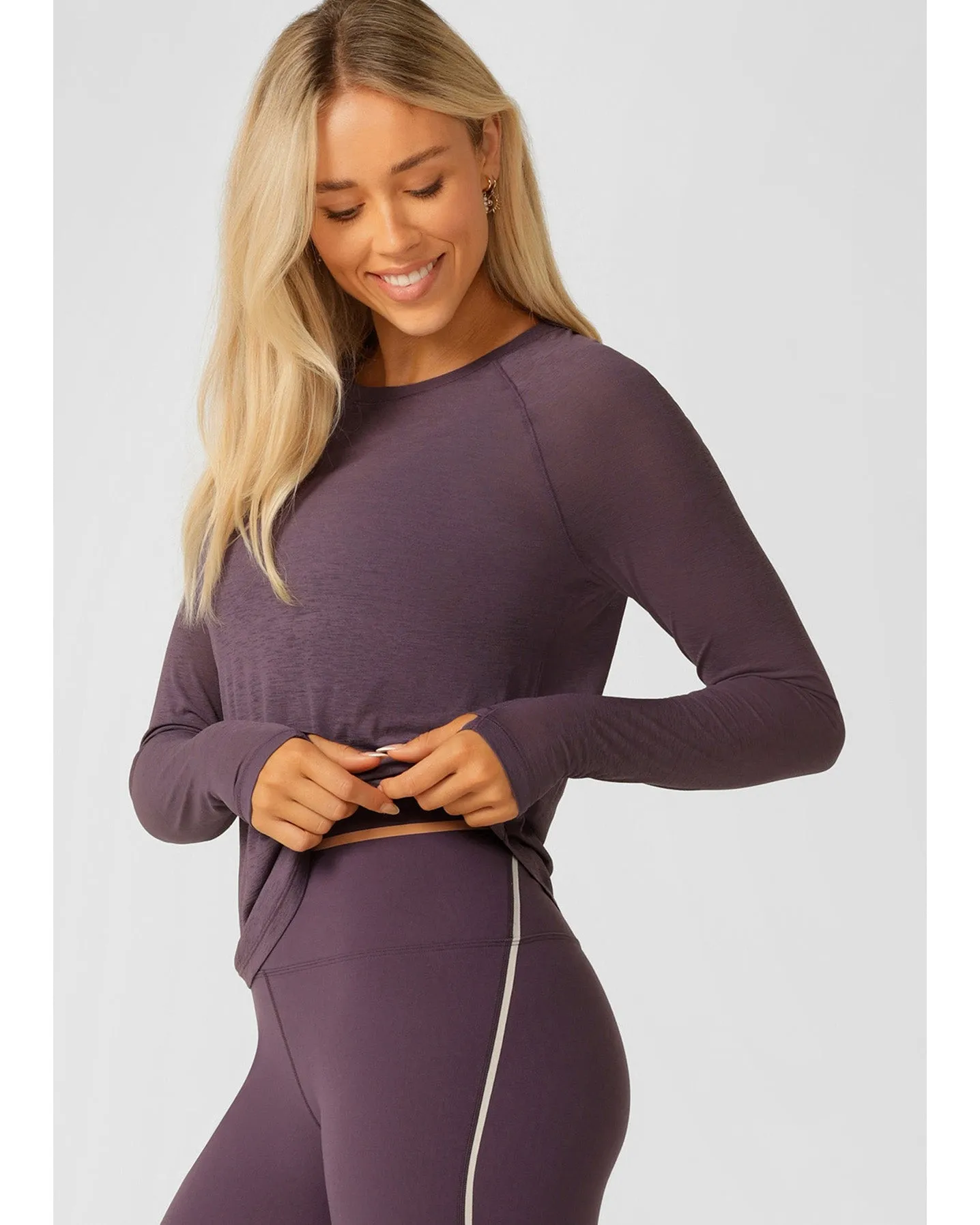 Lorna Jane On the Run Long Sleeve Top - Midnight Plum