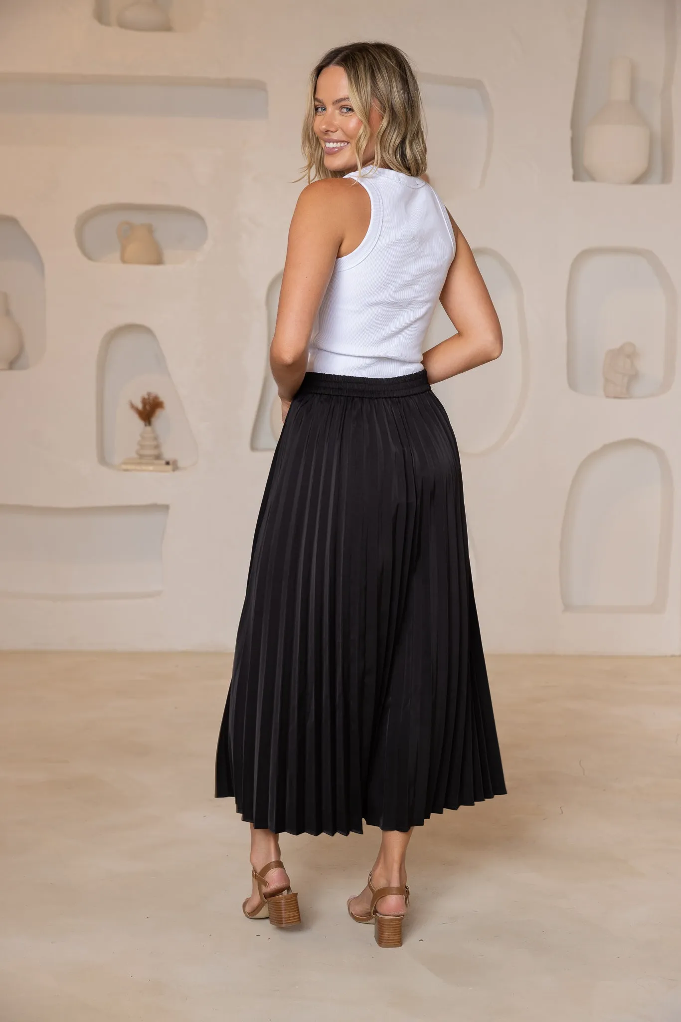 MARISA MIDI SKIRT - Black