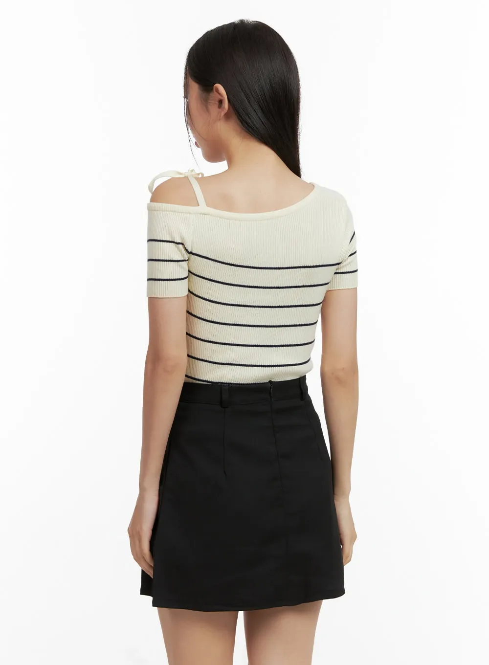 One Off-Shoulder Stripe Top OU407