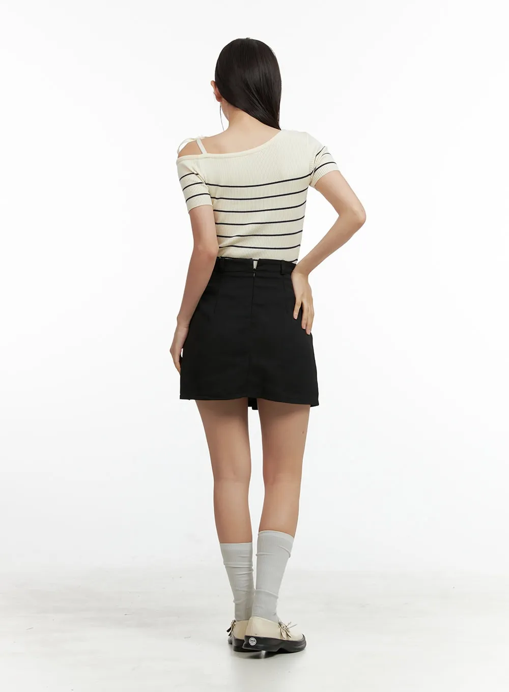 One Off-Shoulder Stripe Top OU407