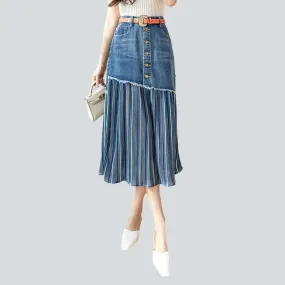 Pleated women's denim skirt