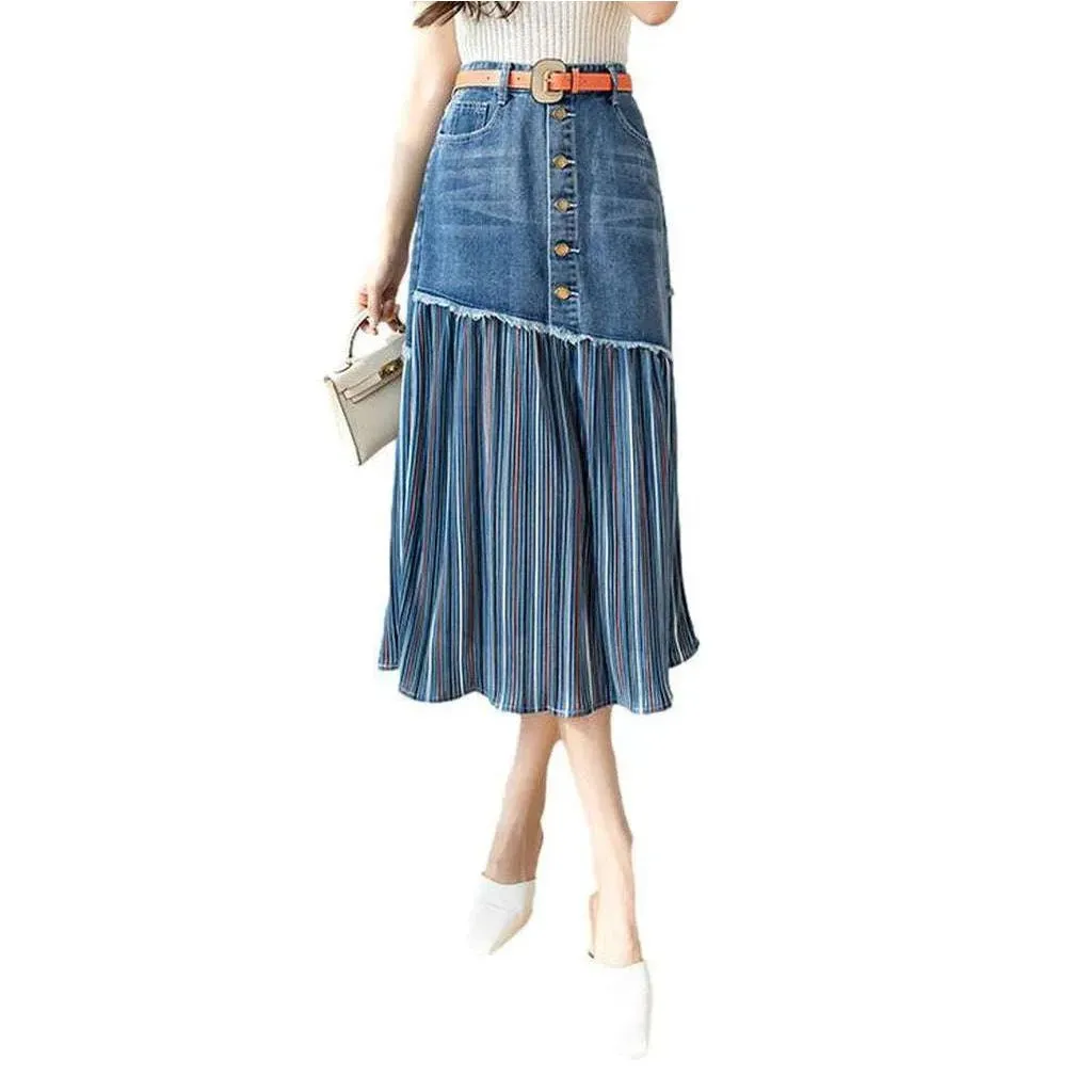 Pleated women's denim skirt