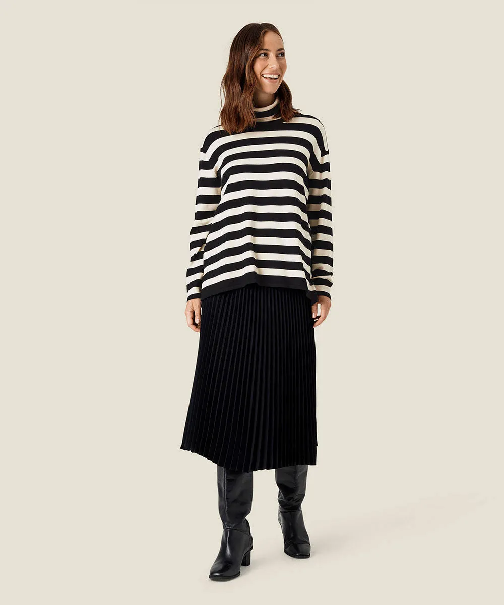 Sanna Pleated Skirt