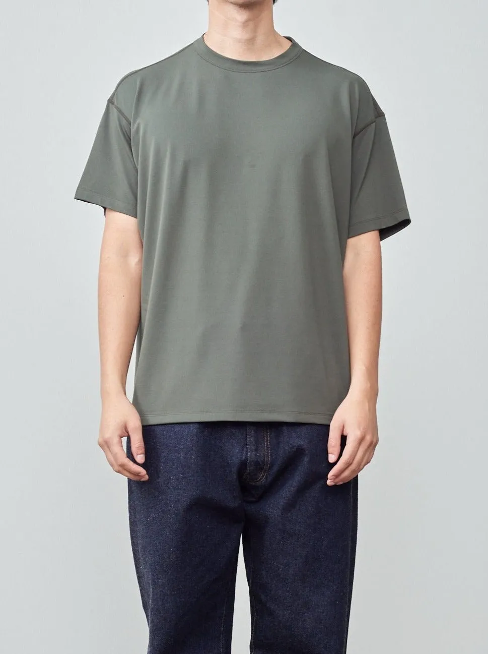 Standard T-Shirt - Olive