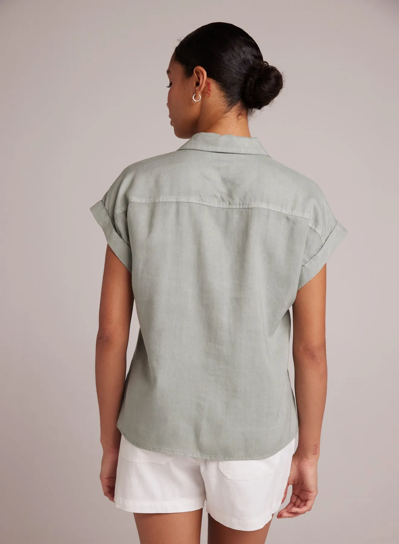 Two Pocket Short Sleeve Shirt - Oasis Green