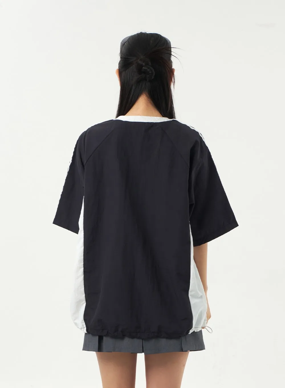 V-Neck Nylon Tee Unisex CA326