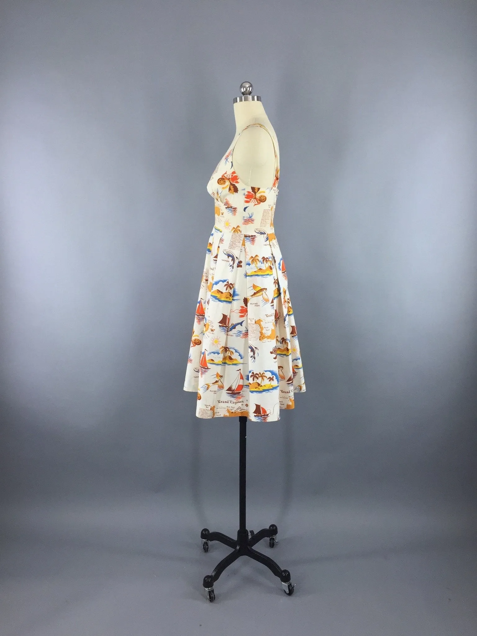 Vintage 1980s Dress / Cayman Islands Novelty Print Sundress